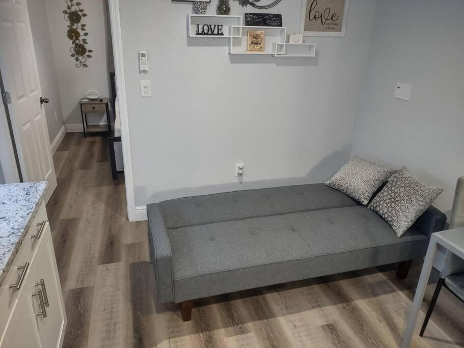 Torres Tiny Home Midtown Westtampa Rjs Exterior foto