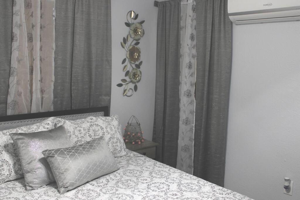 Torres Tiny Home Midtown Westtampa Rjs Exterior foto